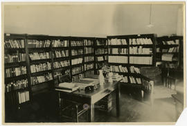 Escuela de Educación - Biblioteca